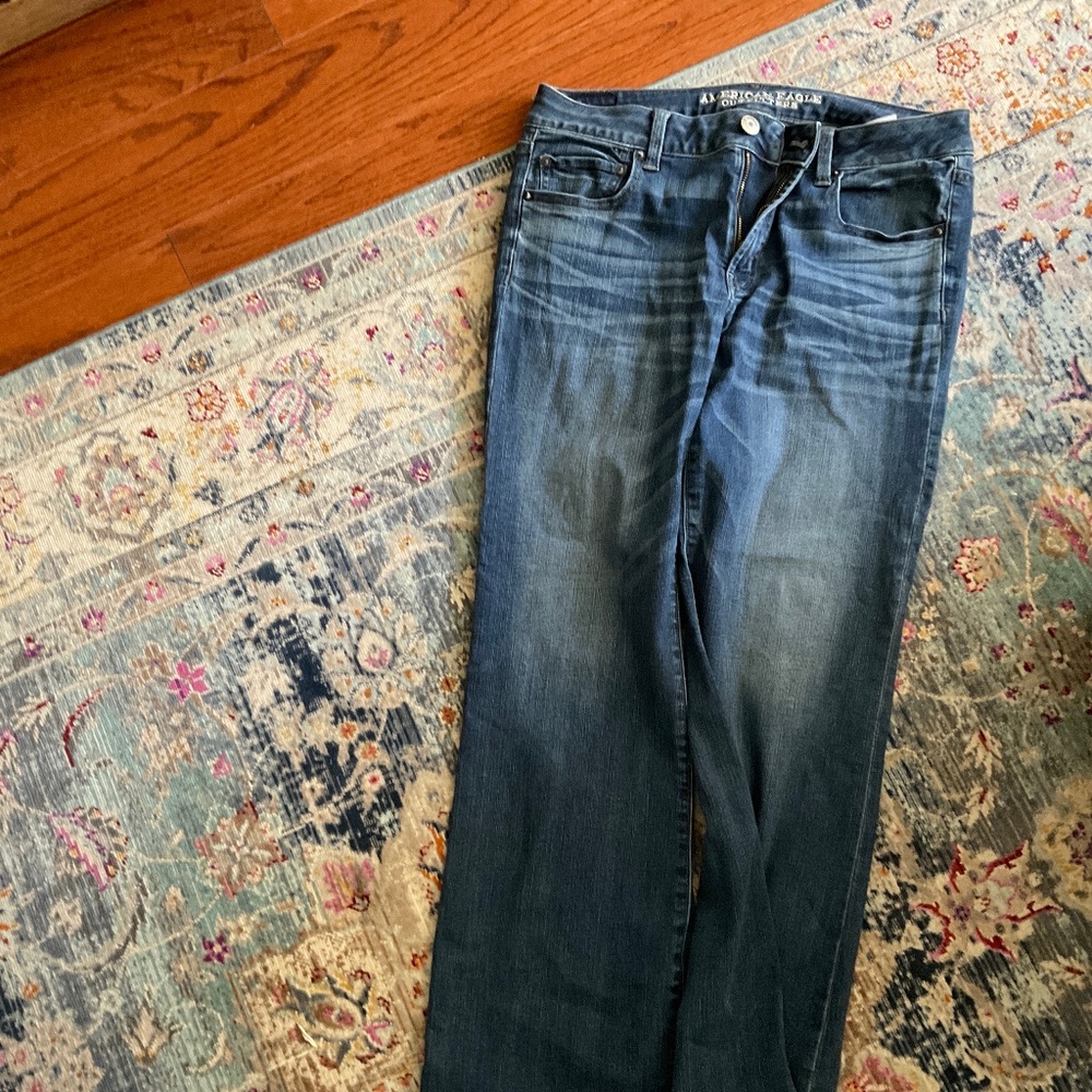 AE Fave boyfriend jean